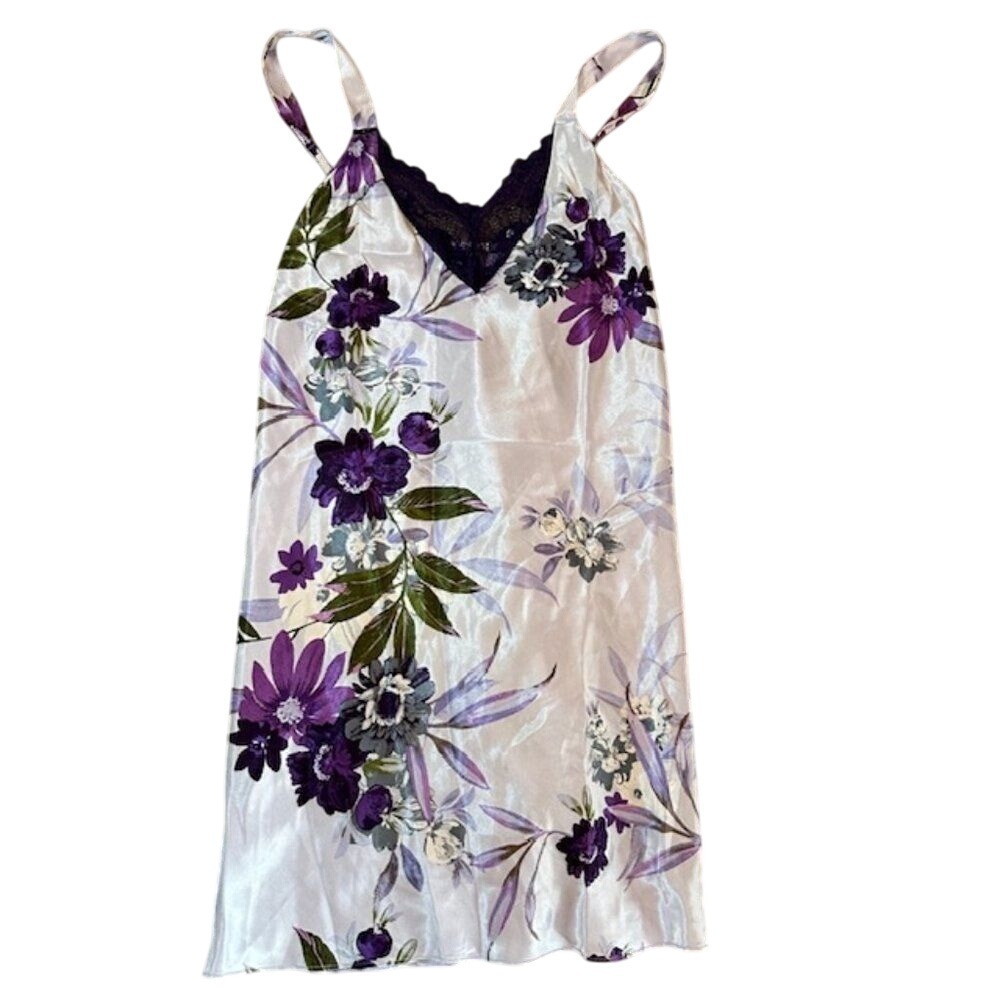 NWT Apt 9 Lavender Floral Intimates Lace Chemise Sleepwear Size SM